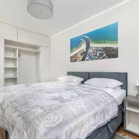 Bright Spacious With Parking Mazowiecka By Renters *