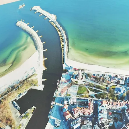 Bright Spacious With Parking Mazowiecka By Renters 코워브제크