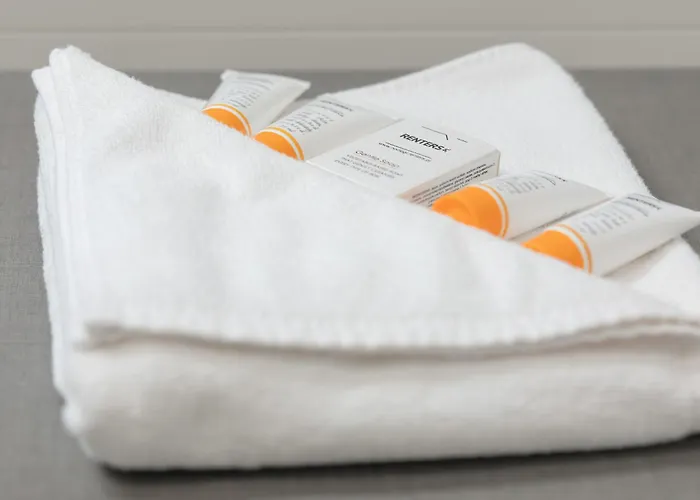 Bright Spacious With Parking Mazowiecka By Renters *