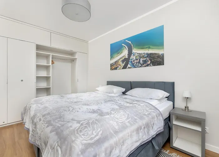 Bright Spacious With Parking Mazowiecka By Renters *