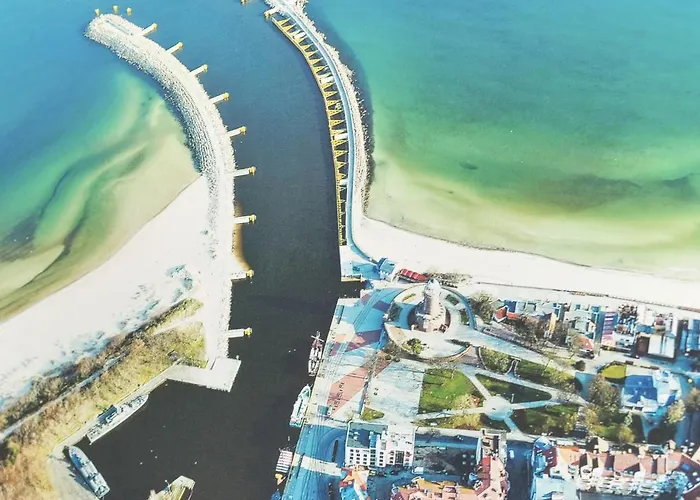 Bright Spacious With Parking Mazowiecka By Renters Kolobrzeg